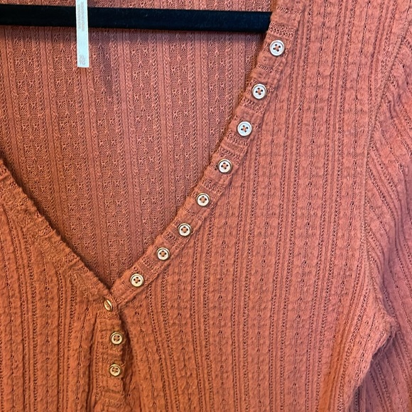 Free people, extra large top, burnt orange - Picture 3 of 9